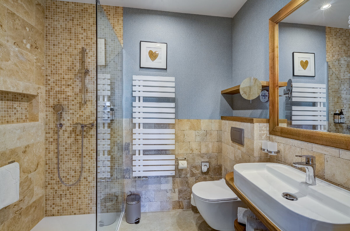 Apartament w Kamiennym Domku - łazienka