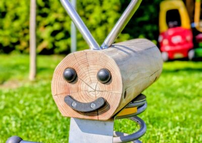 Plac zabaw - huśtawka